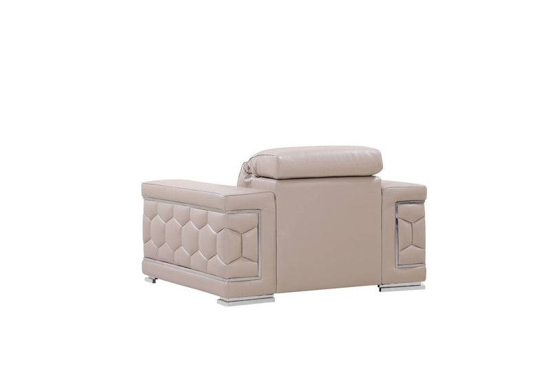 692 - Chair - R&R Furniture Gallery (Fountain Valley, CA)