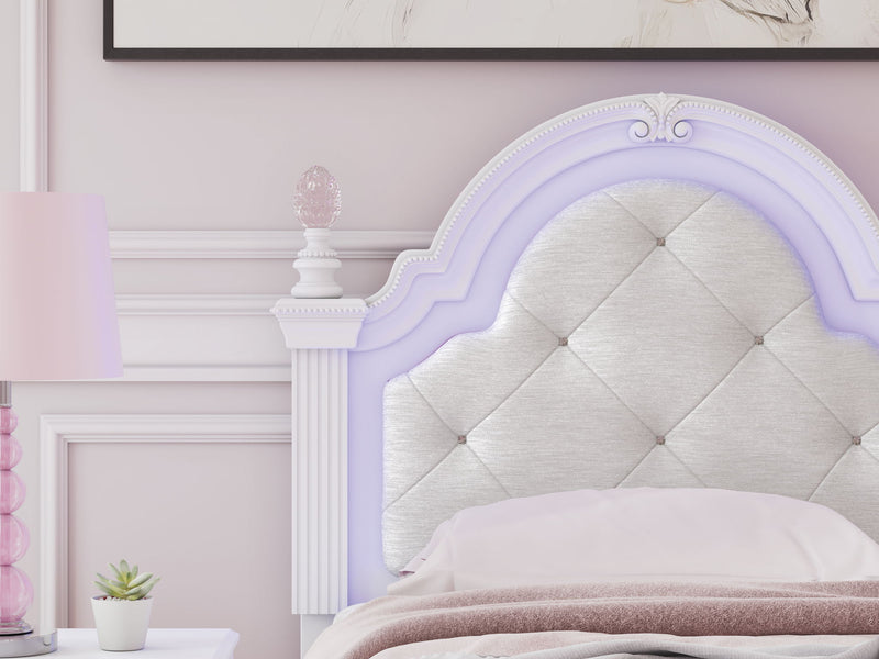 Kozlani - Upholstered Panel Headboard - R&R Furniture Gallery (Fountain Valley, CA)