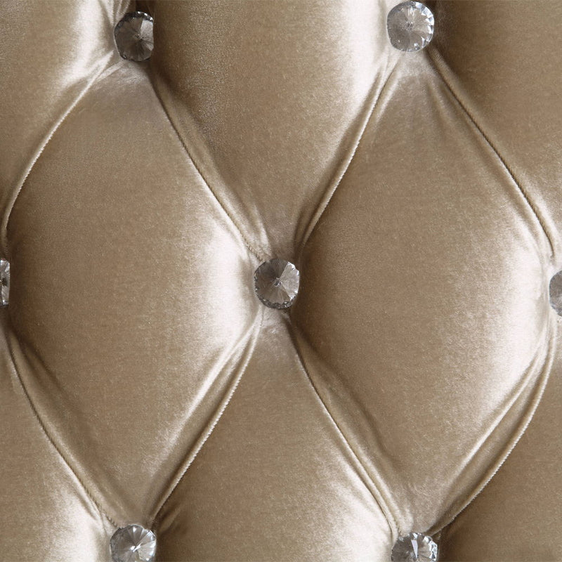 Vanaheim - Chair With Pillow - Fabric & Antique White - R&R Furniture Gallery (Fountain Valley, CA)