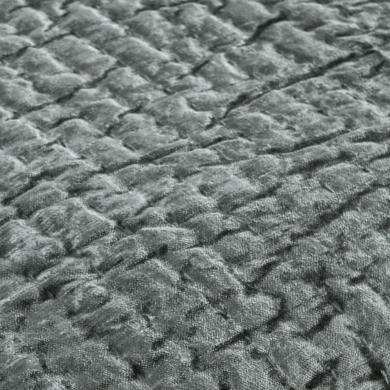 Bari - Velvet Quilt Collection