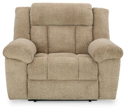 Tip-off - Power Recliner With Adj Headrest - R&R Furniture Gallery (Fountain Valley, CA)