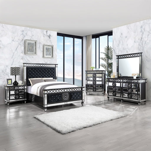 Varian II - Chest - Mirrored, Black & Sliver - R&R Furniture Gallery (Fountain Valley, CA)