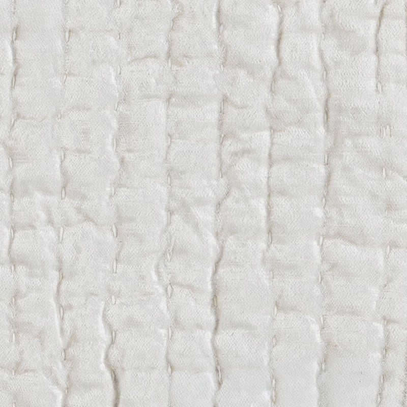 Bari - Velvet Quilt - Cloud