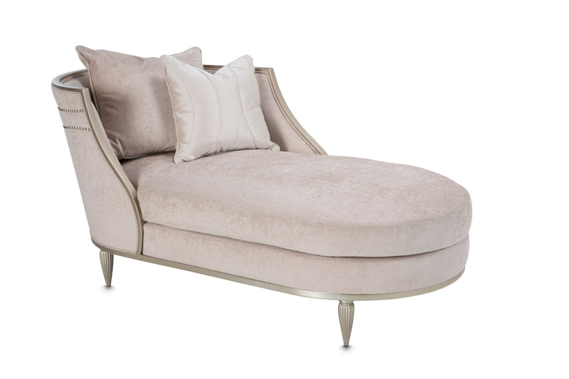 London Place - RAF Chaise - Parchment - R&R Furniture Gallery (Fountain Valley, CA)