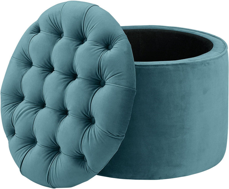 Queen - Velvet Storage Ottoman - R&R Furniture Gallery (Fountain Valley, CA)