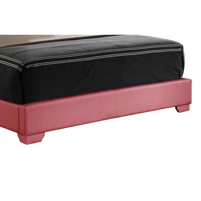 Elegant Platform Bed For Relaxed Spaces - R&R Furniture Gallery (Fountain Valley, CA)