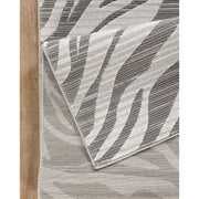 Geometrix - 5'3" X 7'3" Area Rug Geometric & 3D Effect - Ivory / Gray - R&R Furniture Gallery (Fountain Valley, CA)