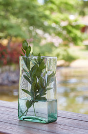 Taylow - Vase - R&R Furniture Gallery (Fountain Valley, CA)