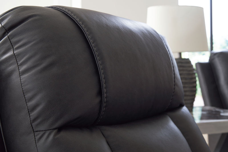 Mackmenville - Double Reclining Loveseat With Console - R&R Furniture Gallery (Fountain Valley, CA)
