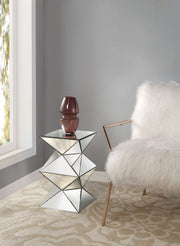 Dominic - 20"H Pedestal Stand - Mirrored - R&R Furniture Gallery (Fountain Valley, CA)