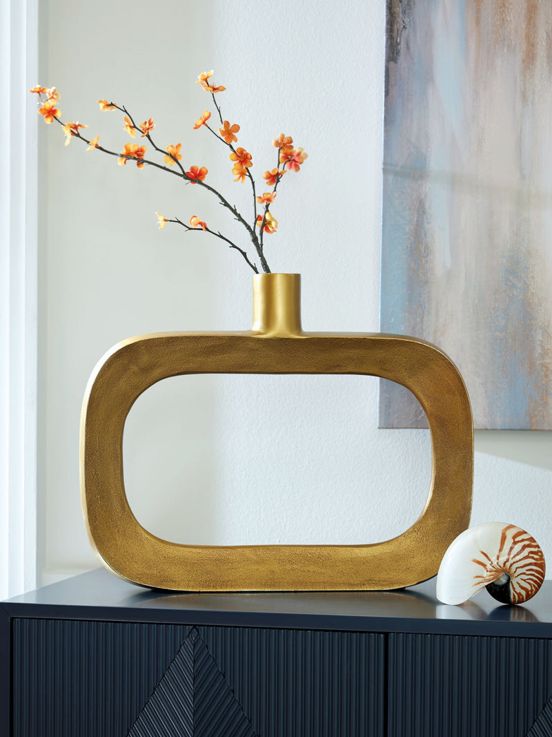 Lawtonville - Vase - R&R Furniture Gallery (Fountain Valley, CA)
