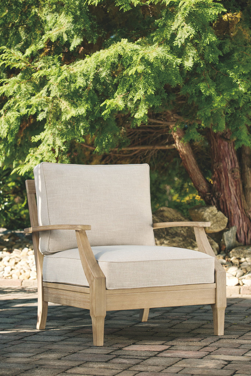 Clare View - Lounge Chair w/Cushion  - Beige - R&R Furniture Gallery (Fountain Valley, CA)