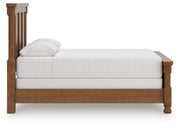 Rowlenstown - Poster Bed - R&R Furniture Gallery (Fountain Valley, CA)