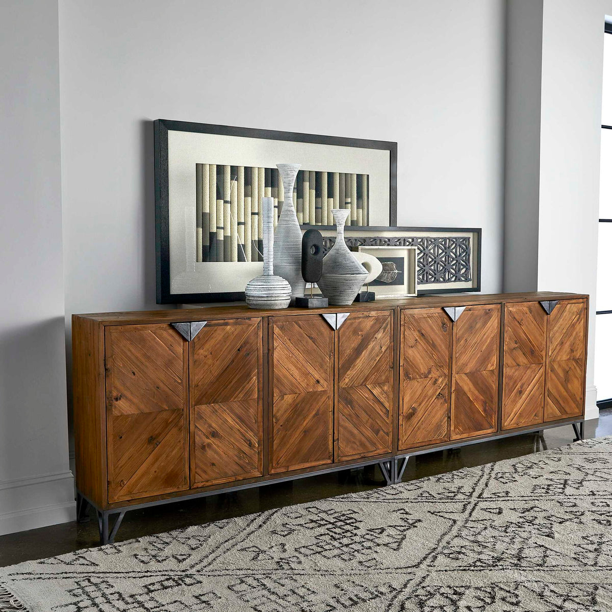 Lucas - Sideboard - Black / Woodtone