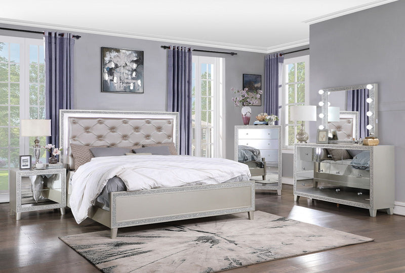 Sliverfluff - Mirror With Light - Mirrored & Champagne - R&R Furniture Gallery (Fountain Valley, CA)
