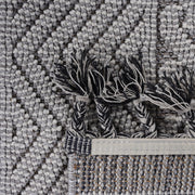 Guros - 6' X 9' Geometric Indoor / Outdoor Area Rug - Gray / White - R&R Furniture Gallery (Fountain Valley, CA)