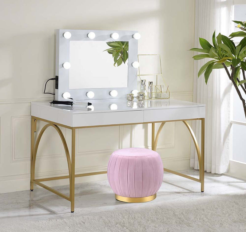 Avery - Accent Mirror - White - R&R Furniture Gallery (Fountain Valley, CA)