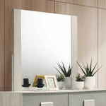 Lincolt - Mirror, White Wash