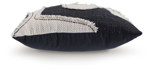 Veerbank - Pillow - R&R Furniture Gallery (Fountain Valley, CA)