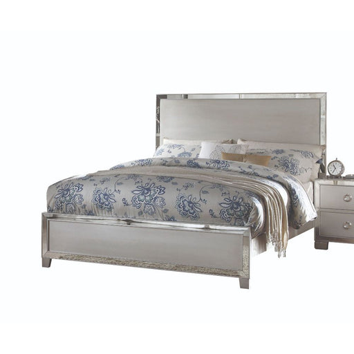 Voeville II - Bed (Wooden HB) - R&R Furniture Gallery (Fountain Valley, CA)