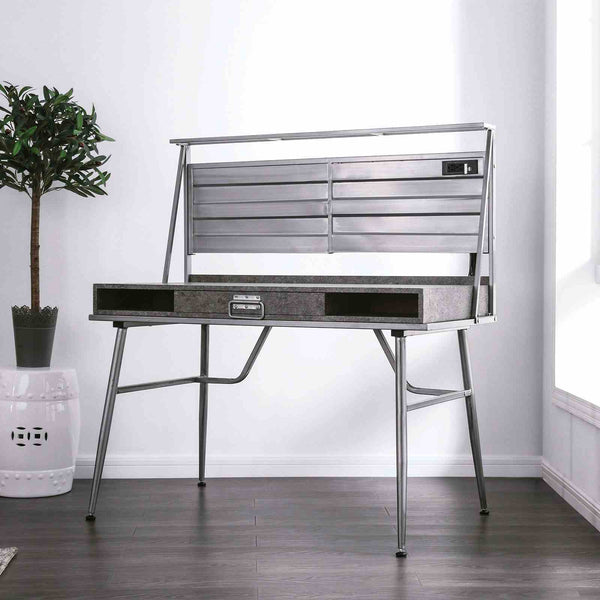 Mccredmond - Desk w/ USB