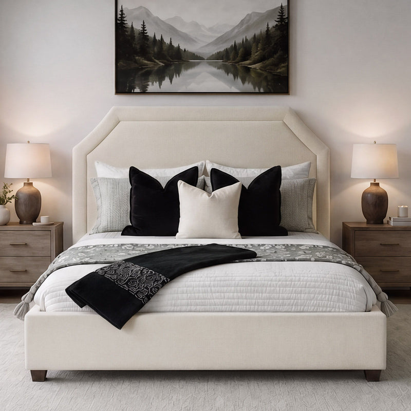 Gwen - Bed
