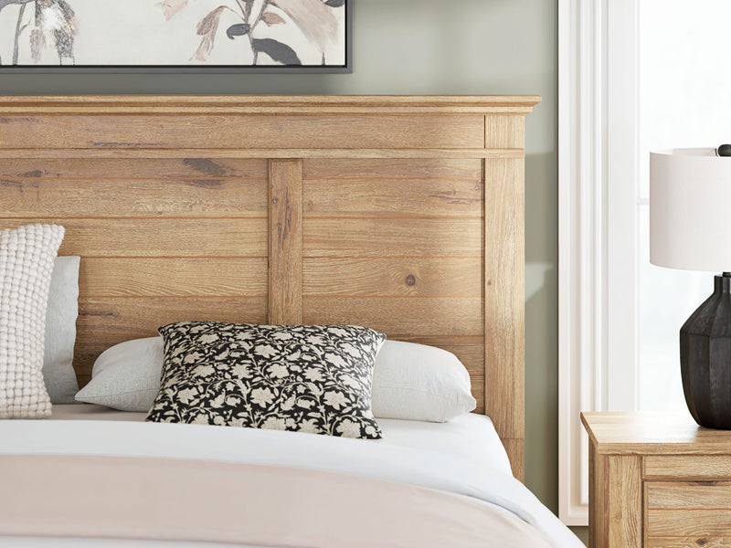 Makidern - Panel Bed - R&R Furniture Gallery (Fountain Valley, CA)