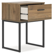 Deanlow - One Drawer Night Stand - Honey - R&R Furniture Gallery (Fountain Valley, CA)