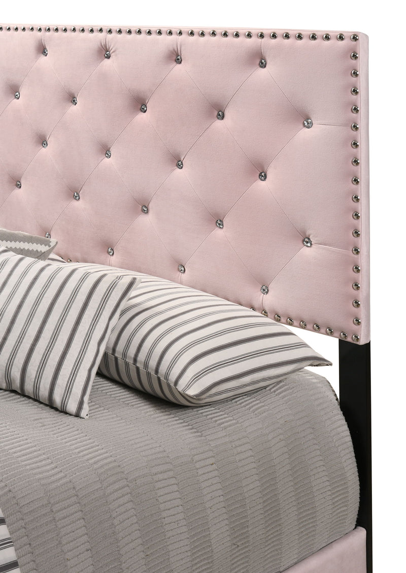 Luxurious Upholstered Bed - R&R Furniture Gallery (Fountain Valley, CA)
