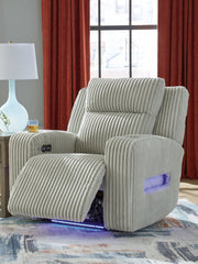 Forest Lake - Recliner With Adj Headrest - R&R Furniture Gallery (Fountain Valley, CA)