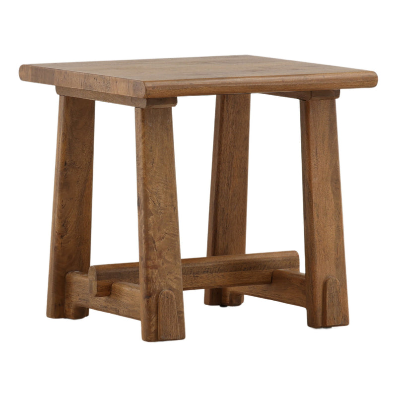 Lachlan - Table