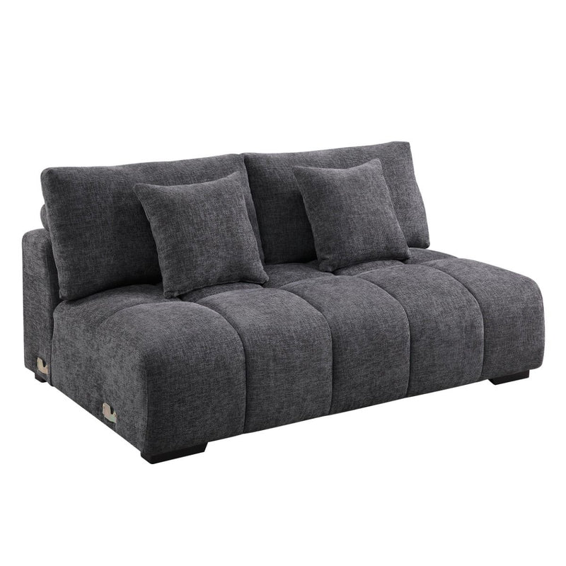 Chosen - Sectional Sofa With 3 Pillows - R&R Furniture Gallery (Fountain Valley, CA)