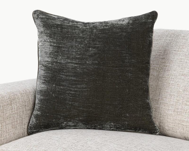 Lexington - SLD Pillow - R&R Furniture Gallery (Fountain Valley, CA)
