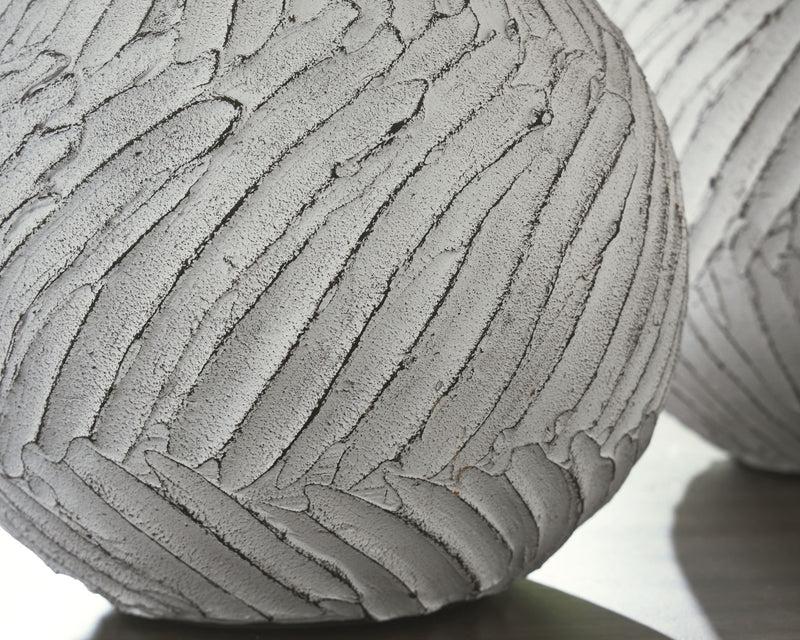 Shelvie - Vase - R&R Furniture Gallery (Fountain Valley, CA)