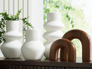 Carterworth - Accessory Set (Set of 5) - White / Brown - R&R Furniture Gallery (Fountain Valley, CA)