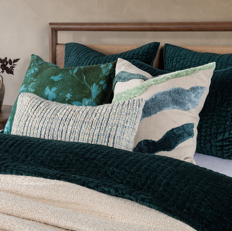 Bari - Velvet Quilt - Emerald