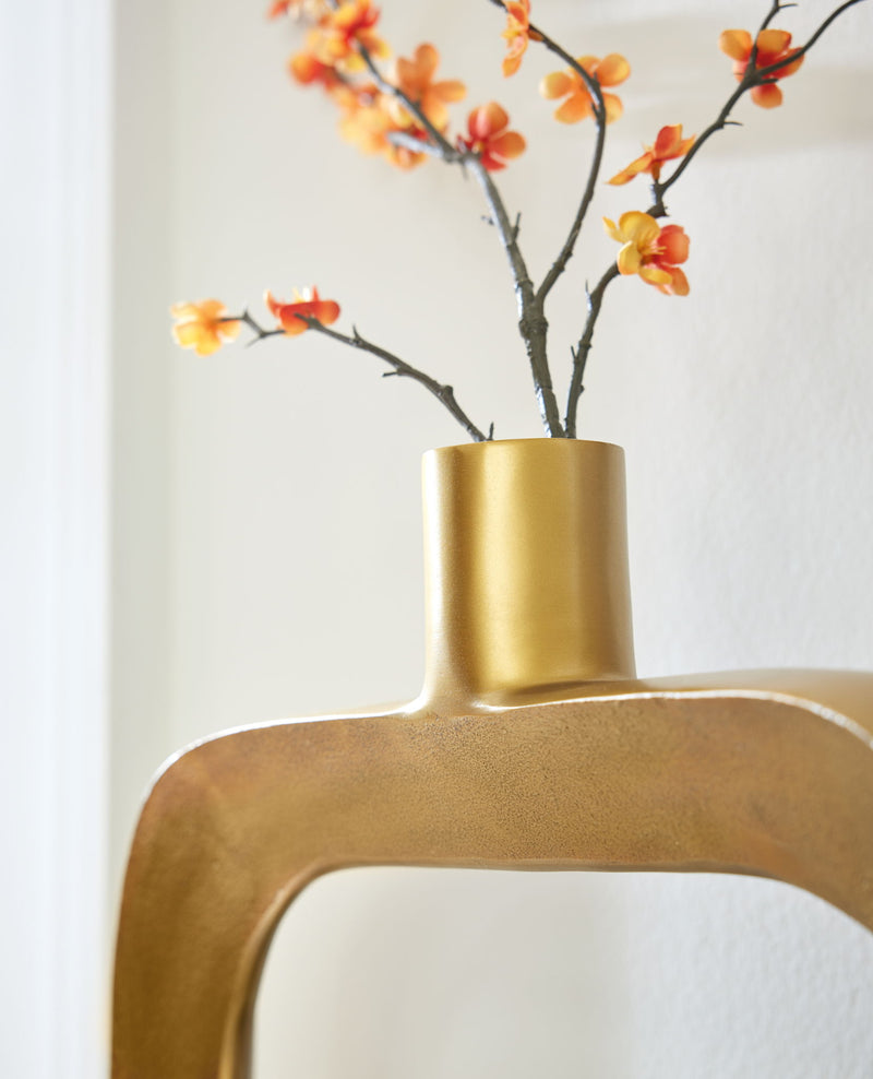 Lawtonville - Vase - R&R Furniture Gallery (Fountain Valley, CA)