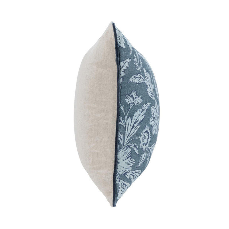 Novel Estate - NV Davenport Pillow - R&R Furniture Gallery (Fountain Valley, CA)