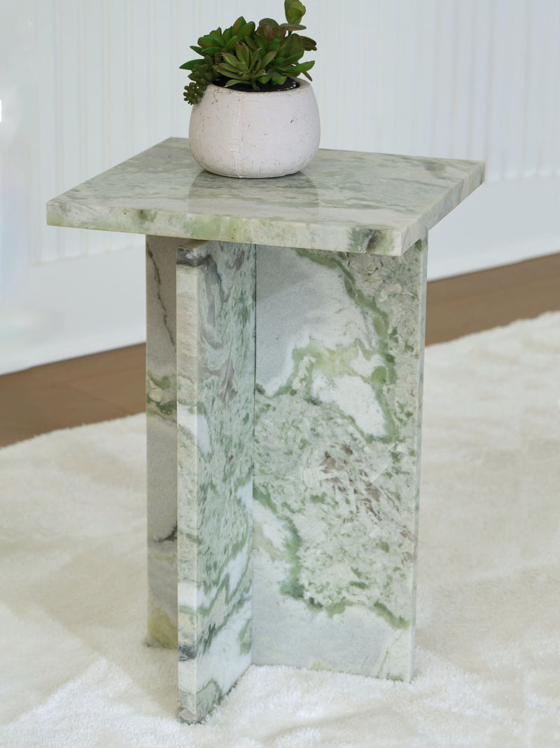Deaconwell - Accent Table - White / Green - R&R Furniture Gallery (Fountain Valley, CA)