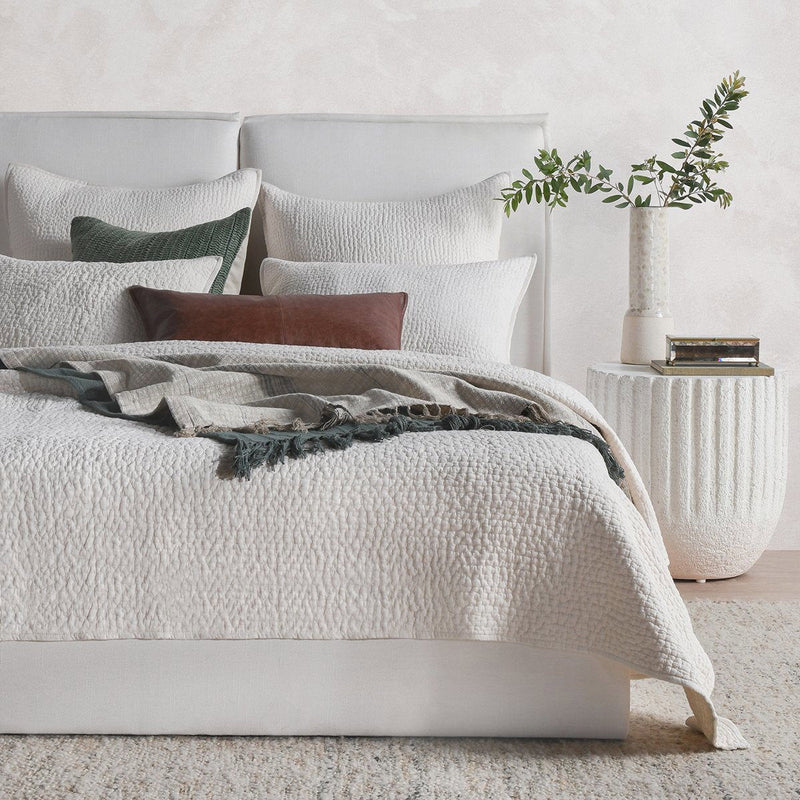 Danica - Quilt - R&R Furniture Gallery (Fountain Valley, CA)