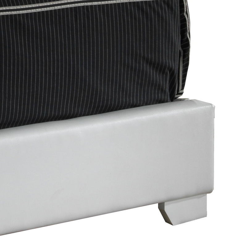 Elegant Platform Bed For Relaxed Spaces - R&R Furniture Gallery (Fountain Valley, CA)