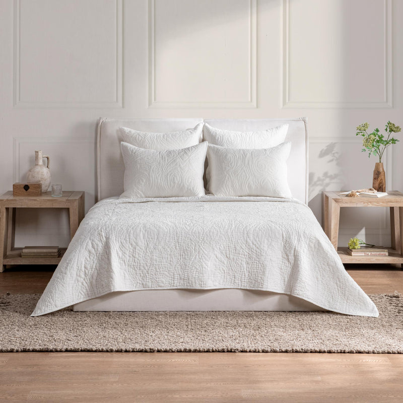 Berkshire - Queen Quilt - Linen Cloud