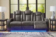 Fyne-dyme - Power Reclining Sofa With Adj Headrest - R&R Furniture Gallery (Fountain Valley, CA)