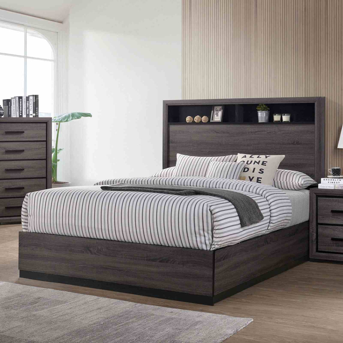 Conwy - Queen Bed, Gray