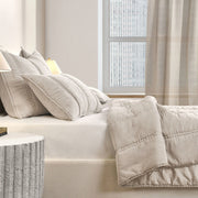 Rowen - Quilt - R&R Furniture Gallery (Fountain Valley, CA)