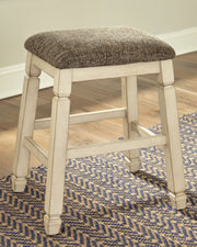 Bolanburg - Upholstered Stool (Set of 2) - Beige - R&R Furniture Gallery (Fountain Valley, CA)