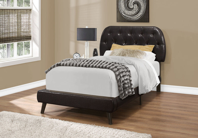 Bed Upholstered Look - R&R Furniture Gallery (Fountain Valley, CA)