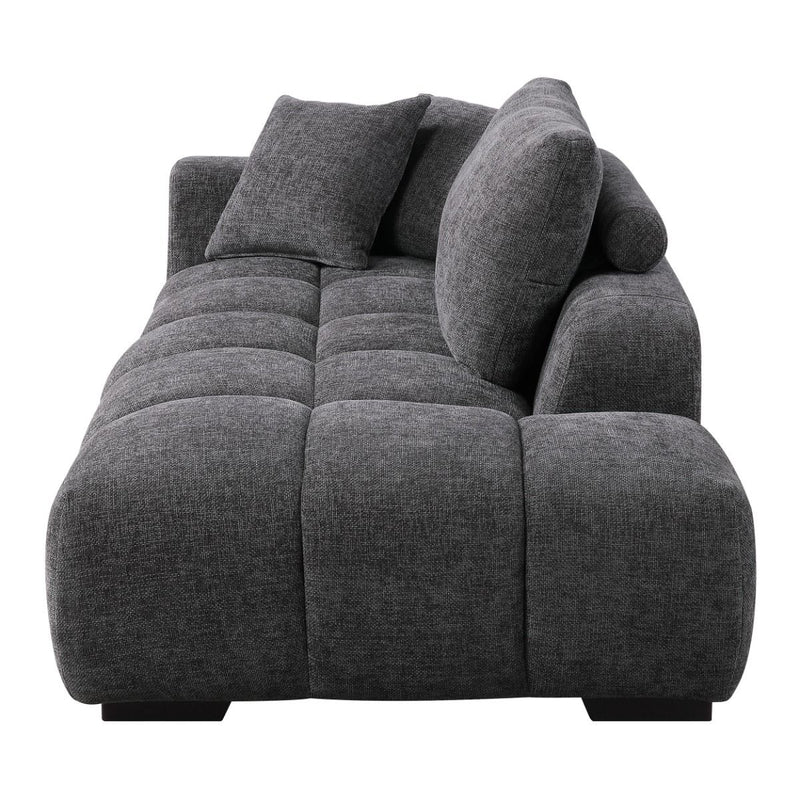 Chosen - Sectional Sofa With 3 Pillows - R&R Furniture Gallery (Fountain Valley, CA)