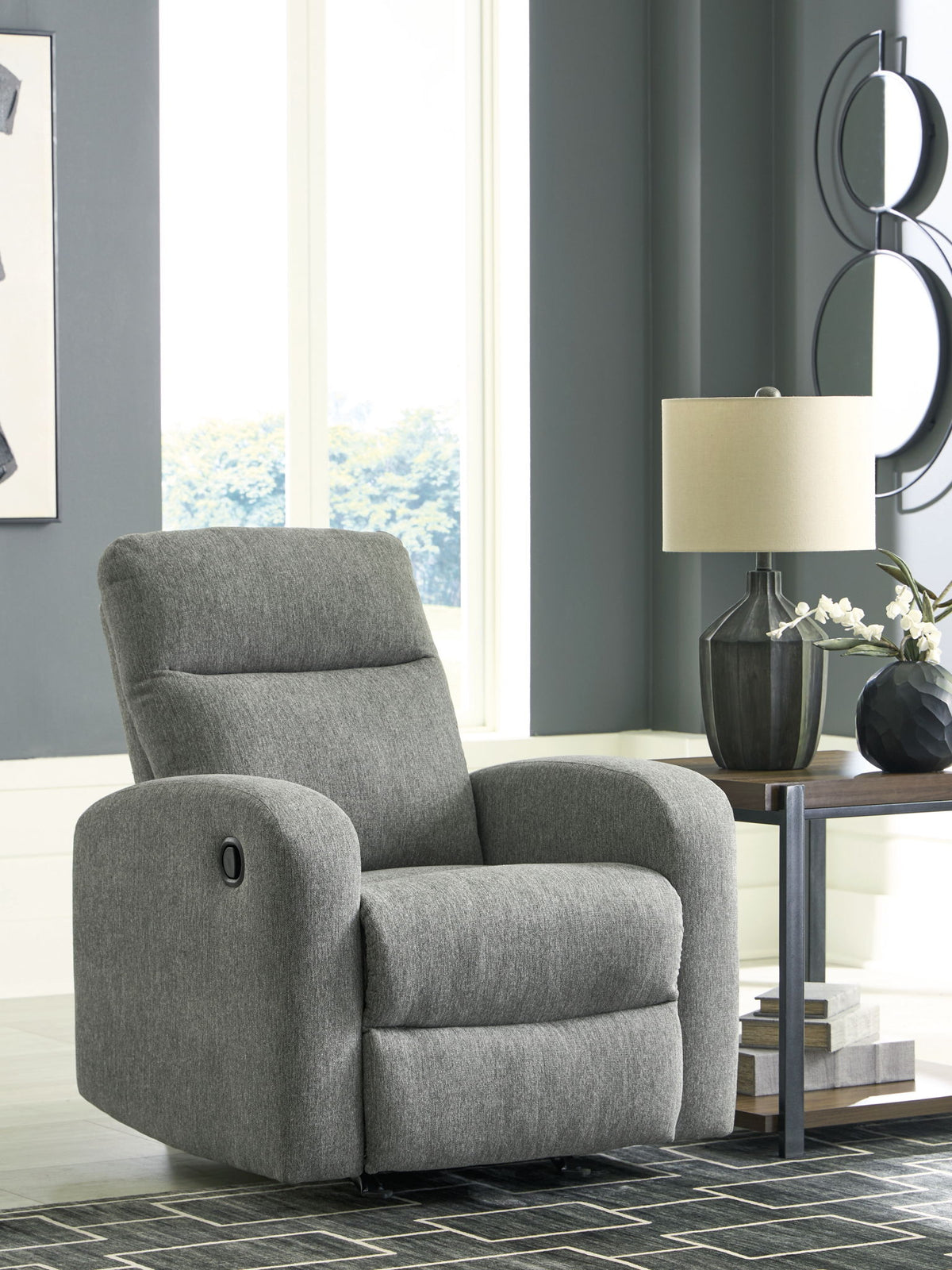 Gauntlet - Rocker Recliner - Sterling - R&R Furniture Gallery (Fountain Valley, CA)