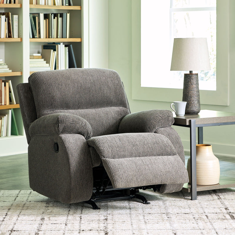 Scranto - Rocker Recliner - R&R Furniture Gallery (Fountain Valley, CA)